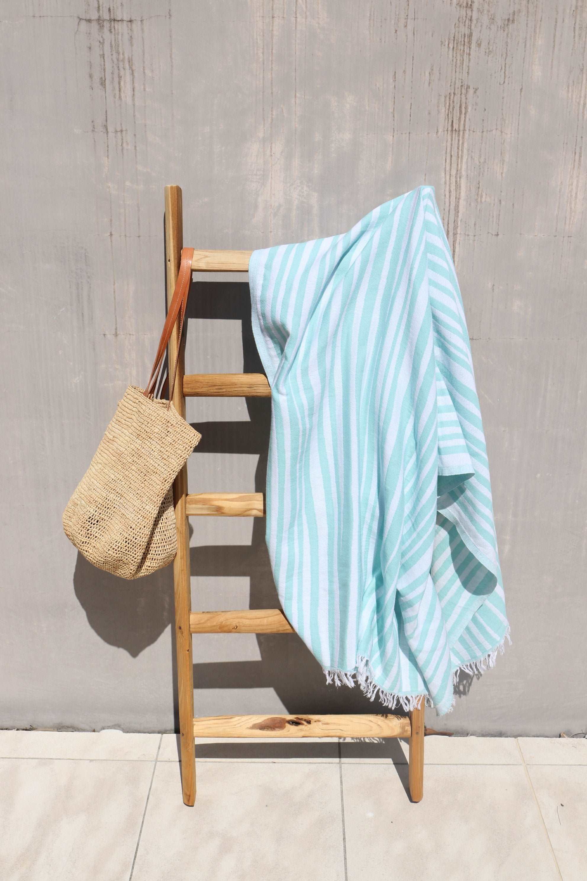 Avalon combed cotton beach towel, 380 gr - Pippah