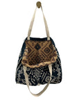 Waves tote bag showing open